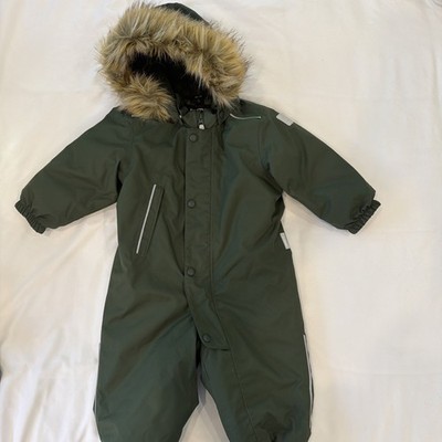 EUC Reima GOTLAND WTRPRF toddler snowsuit 12-18mo. green clay fur hood MSRP $170