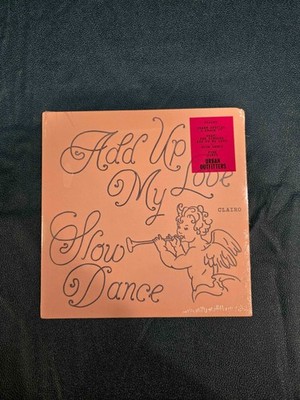 Clairo Add Up My Love / Slow Dance 7インチ Clairo Add Up My Love Slow Dance UO Exclusive 7-inch Single Pink