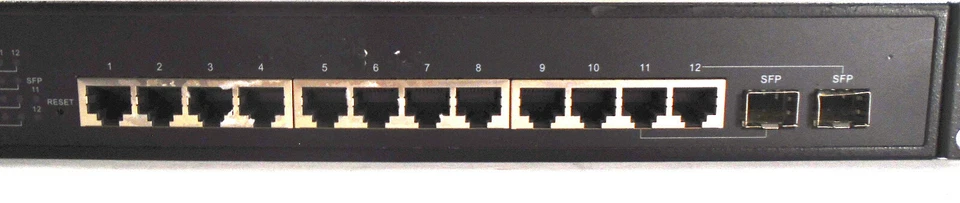 Black Box  PoE L2 Managed Gigabit LPB200A 724-746-5500 12-Ports External Switch - Image 3 of 4