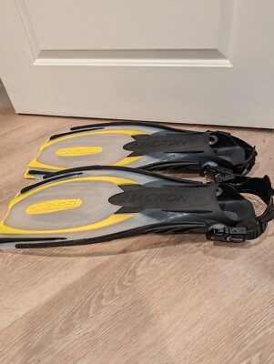 Cressi Scuba Reaction Dive Fins New S-M Yellow