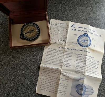 RARE, VTG  PIC Map Compass Model C-17 in Original Red-Lined Presentation Box 