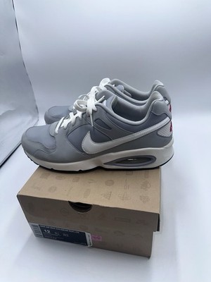 Nike Air Max Coliseum Racer Men s Style# 543215 010 Size 12 Grey White Black