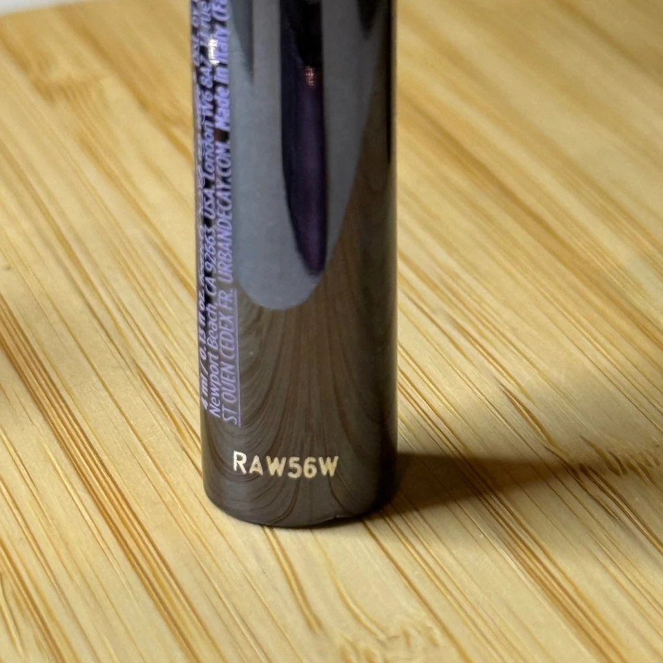 Urban Decay Perversion Volumizing Mascara Bigger Blacker Badder Travel Size New - Image 4 of 4