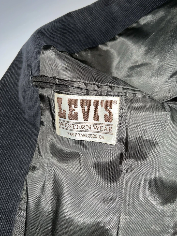 Blazer deportivo vintage Levi’s Western Wear gris pana parches en el codo 38R Foto 2 de 4