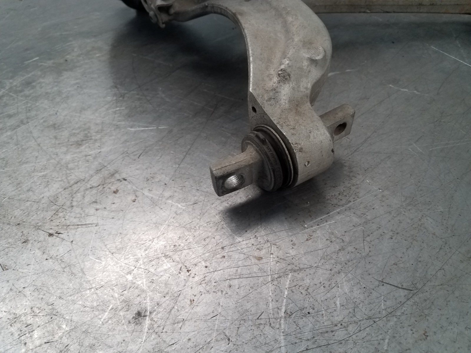 2017 Audi R8 V10 Plus Spyder Left Front Hub Knuckle Lower Control Arm  #4720 CA2