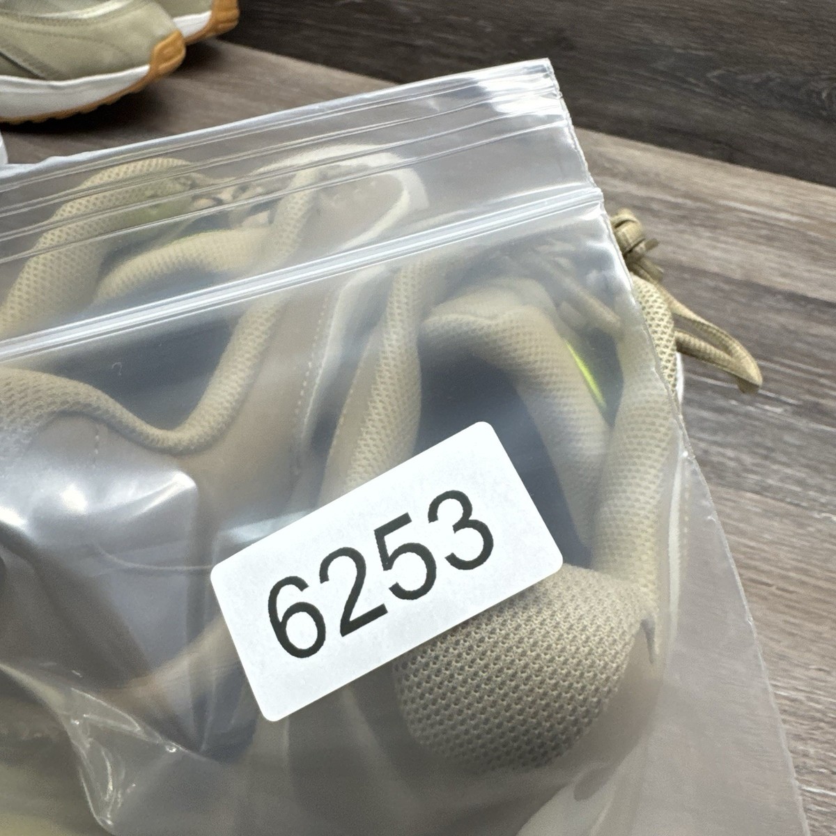 Nike Air Max Fire Shoes Men Size 12 Light Bone Volt Khaki Running Sneakers — product photo 9 of 11