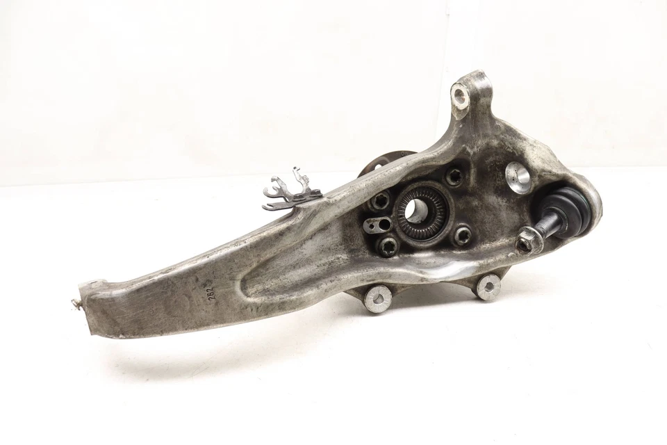 14-19 BMW 640I XDRIVE GRAN COUPE - Junta dianteira esquerda do eixo com rolamento de roda - Imagem 3 de 4