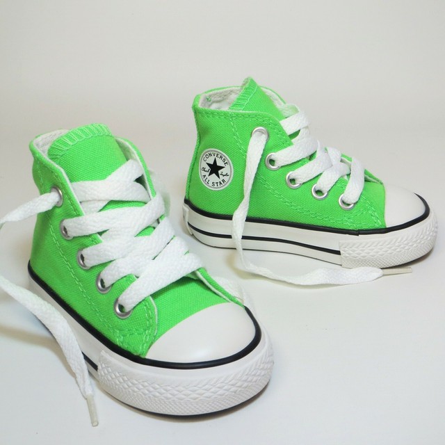 converse baby trainers