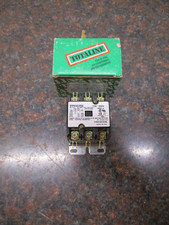 Totaline P282-0332A  Definite Purpose Contactor 3 Pole 30FLA 120VAC Coil NEW