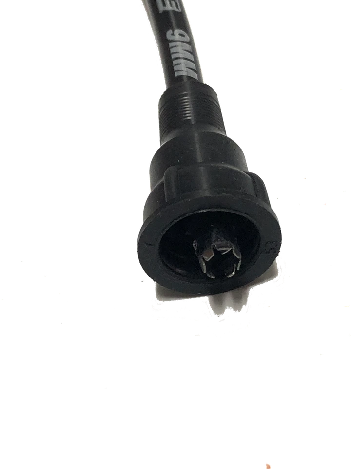 ICE PRO 100 9mm Spark Plug Leads SB CHEV Over R/Cover 90 STD Female Cap Black - Image 4 of 4