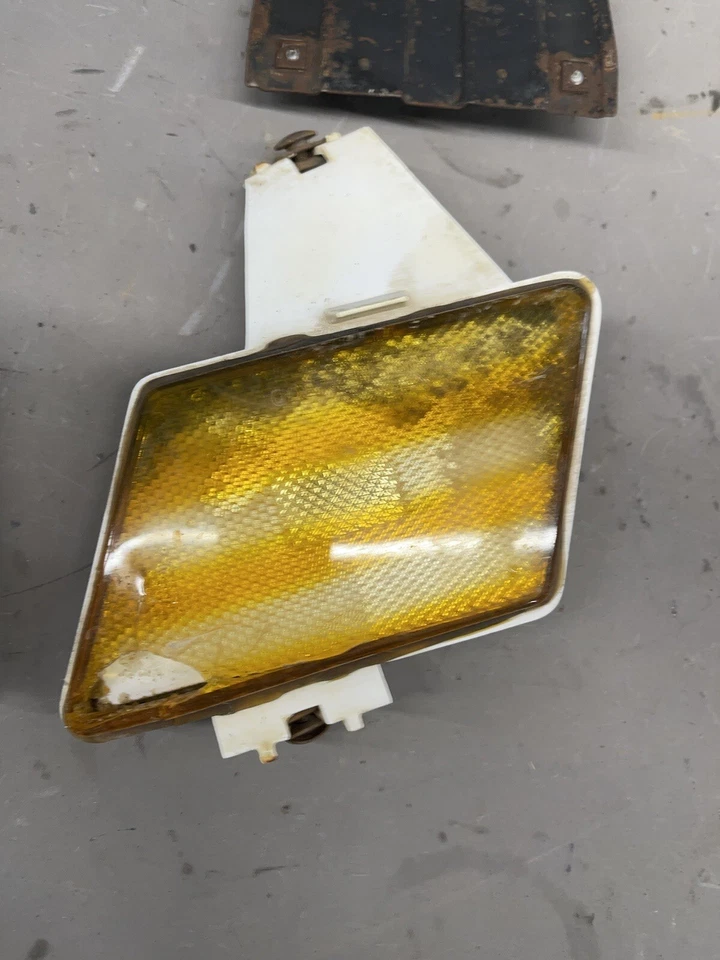 1970 Chevy Impala Caprice Turn Signal Marker Lamps Park Parking Bumper Lights OE - Image 3 of 4