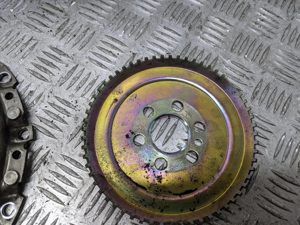 MINI ONE COOPER R50 (R53?) Volante y placa de presión 2003 Foto 3 de 4