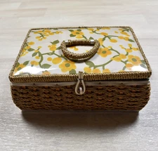 60s 70s Dritz Sewing Basket Japan Floral Wicker Organizer Hinged Vintage