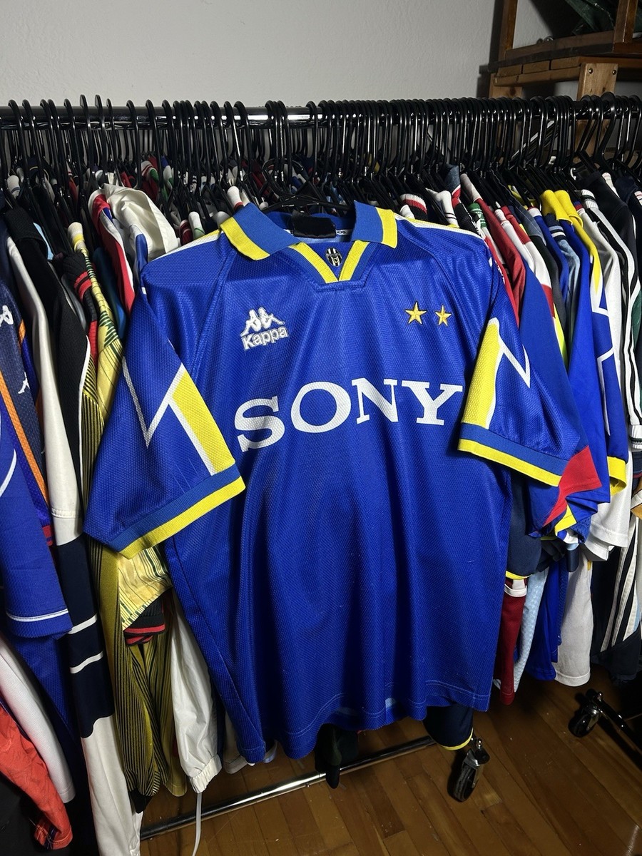 ウェア Juventus Away Jersey 1995-96 Kappa JUVENTUS ITALY 1995/1996 AWAY FOOTBALL SHIRT KAPPA LONG SLEEVE