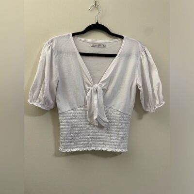 Abercrombie & Fitch Tie Front Crop Top - XS