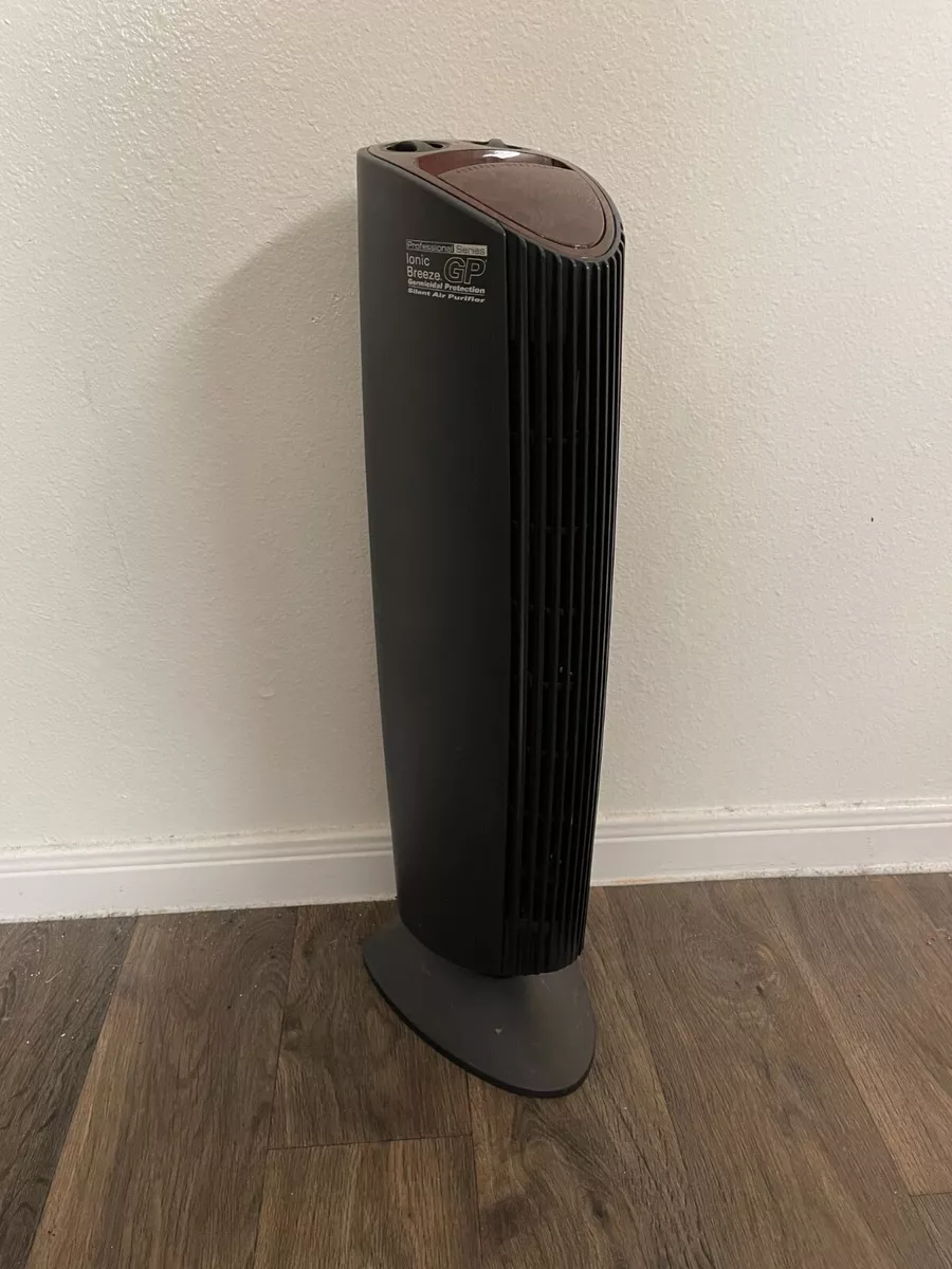 Ionic Breeze GP Model S1730 Sharper Image Silent Air Purifier Germicidal UV