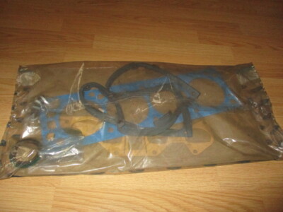 NOS OEM Ford Valve Grind Head Gasket Set E8ZZ-6079-B Ford 2.3 140 1985-1990