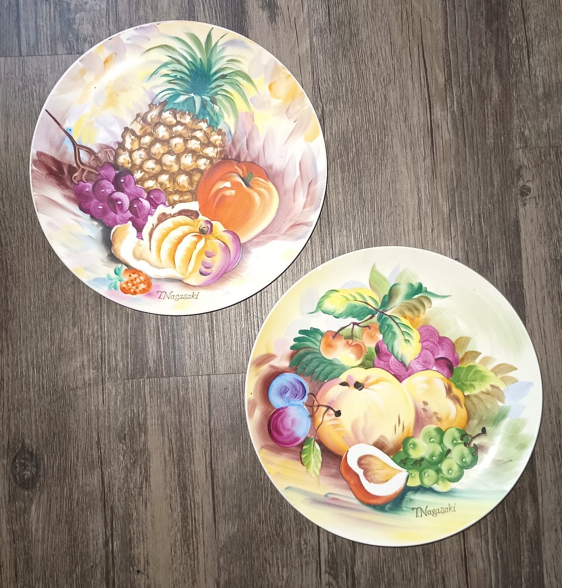 ヴィンテージ　壁掛け　木製　プレート Vintage Hand Painted Fruit Motif Wall Decor Plates Signed T