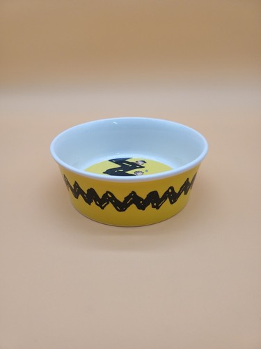 Peanuts New Gibson Stoneware Peanuts Gang 5in Pet Bowl - Picture 3 of 11