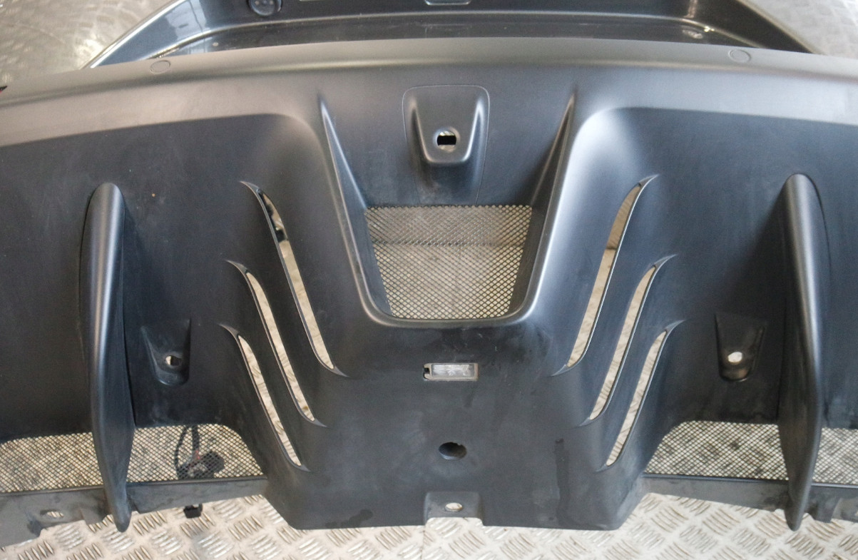 FERRARI GTC4 LUSSO 1 REAR BUMPER COMPLETE OEM Metallic Gray 703