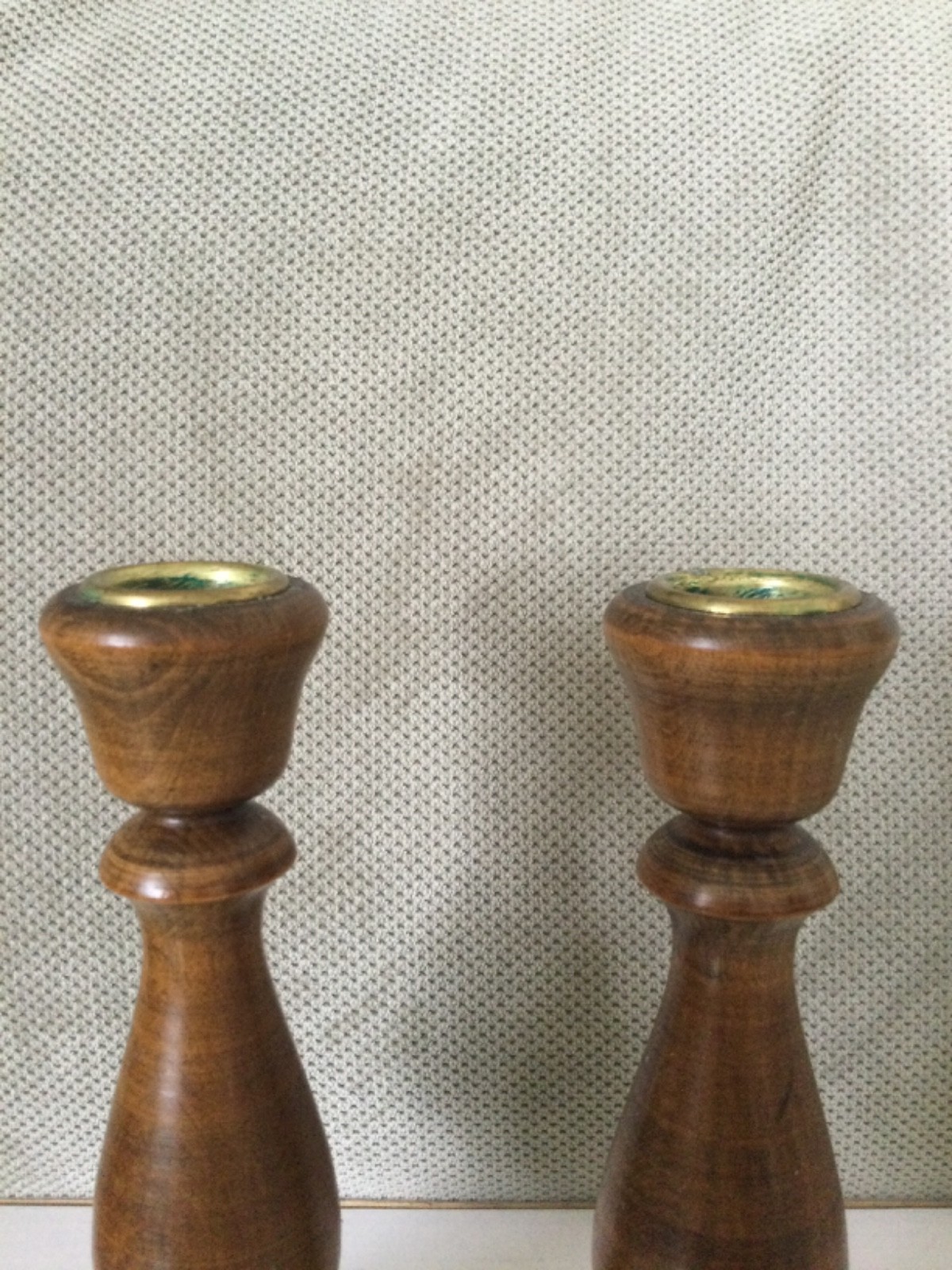 Vintage Set Of 2 Wood Turned 6.5 In Candlestick Holders With Brass Inserts
