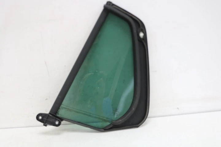 Cristal de privacidad fijo trasero derecho VW Golf 7 - 5G6845214C - 2015 - Imagen 2 de 4