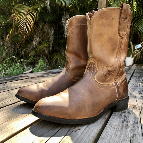 Men's Ariat Roper Western Boots - Size 