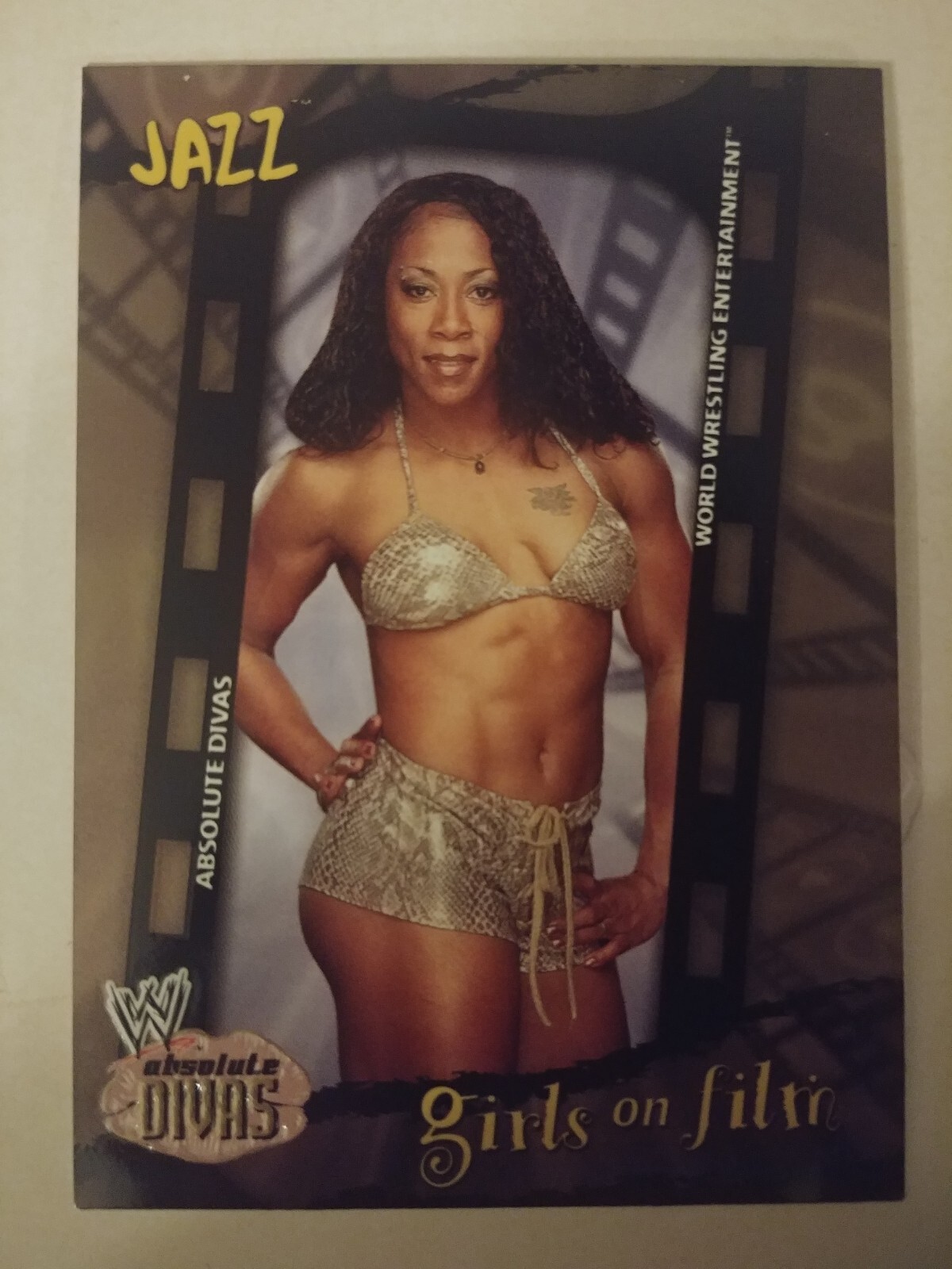 2002 Fleer WWE Absolute Divas Girls On Film Gold Card #90 Jazz. Rare!!