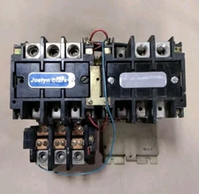 JOSLYN CLARK STARTER 600V 90A 3 PHASE SIZE 3 T30U033 #269CG