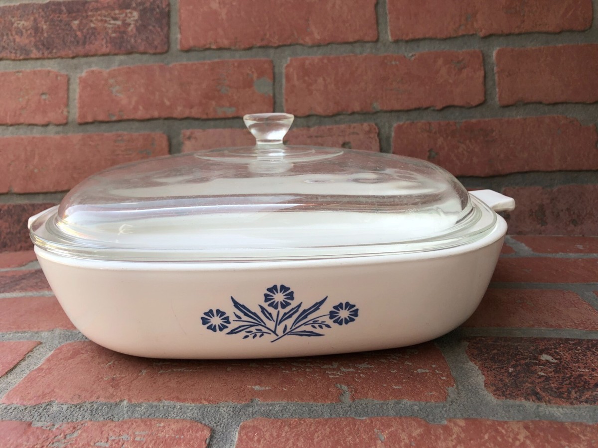 Corning Ware Dishes Cornflower Blue 10 Inch Casserole W/ Clear Glass Lid  P-10-B