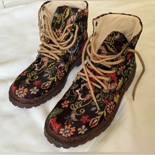 Mabacol Handmade Floral Tapestry Lace Up Combat Boots Size 9 Boho Artisan