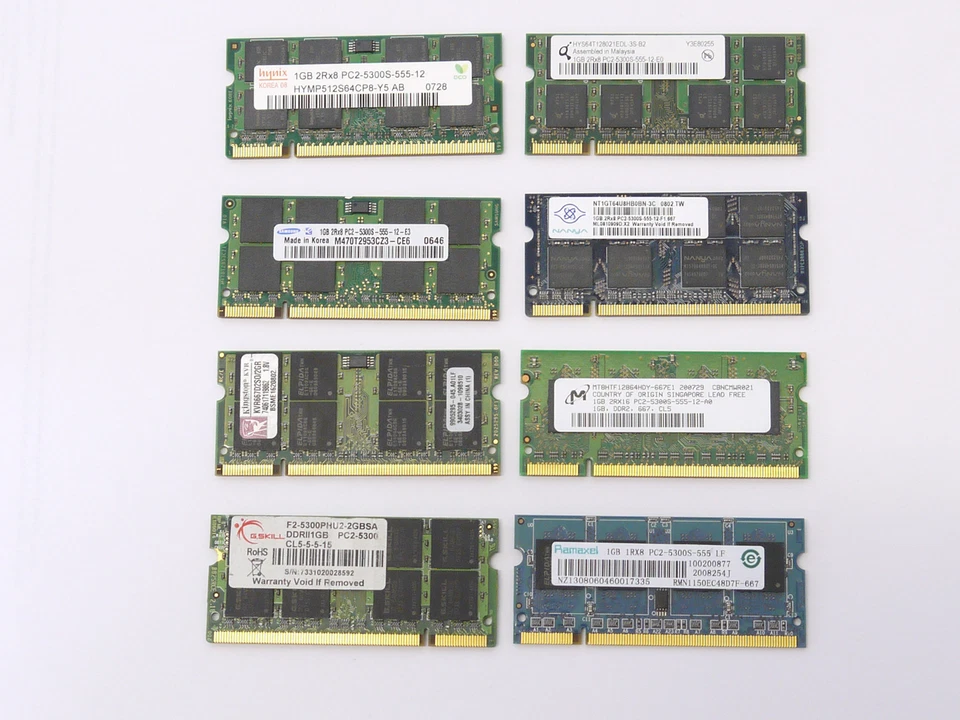 2X 1GB DDR2 RAM Memory PC25300S for MacBook A1181 A1260 A1261 A1229 A1226 A1150 - Image 3 of 4