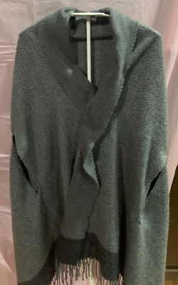 Zighilli Scarf Shawl Wrap Gray Sleeveless Fringe Soft Italy