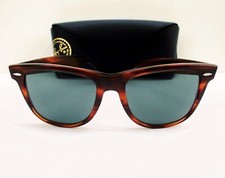 Vintage B L Ray Ban USA Wayfarer II 54mm Tortoise frame Sunglasses L1725