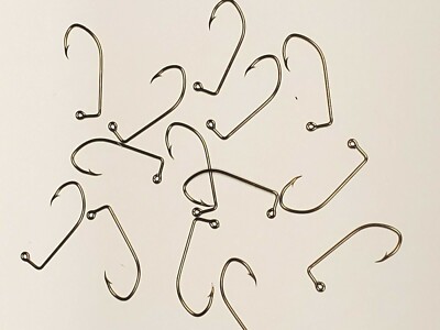1000 MUSTAD 32500BR BRONZE SKIPPY (SICKLE) BEND JIG HOOKS Sizes: #4/0 - 10