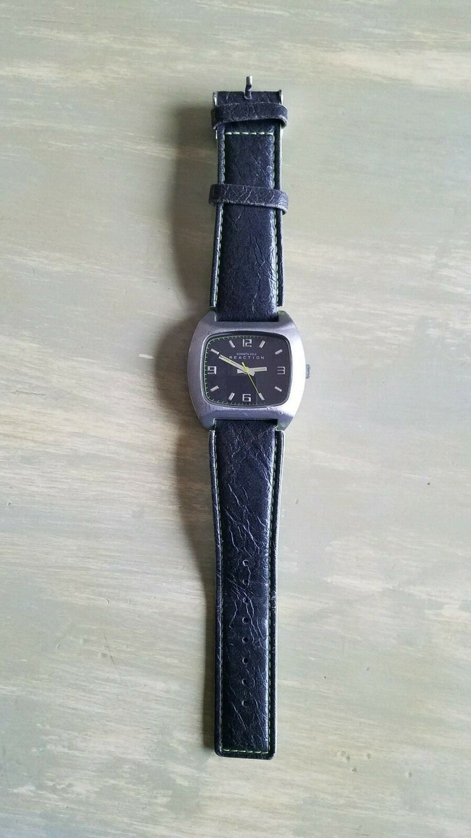 Kenneth Cole Reaction Retro Square Black Face Dark Leather 