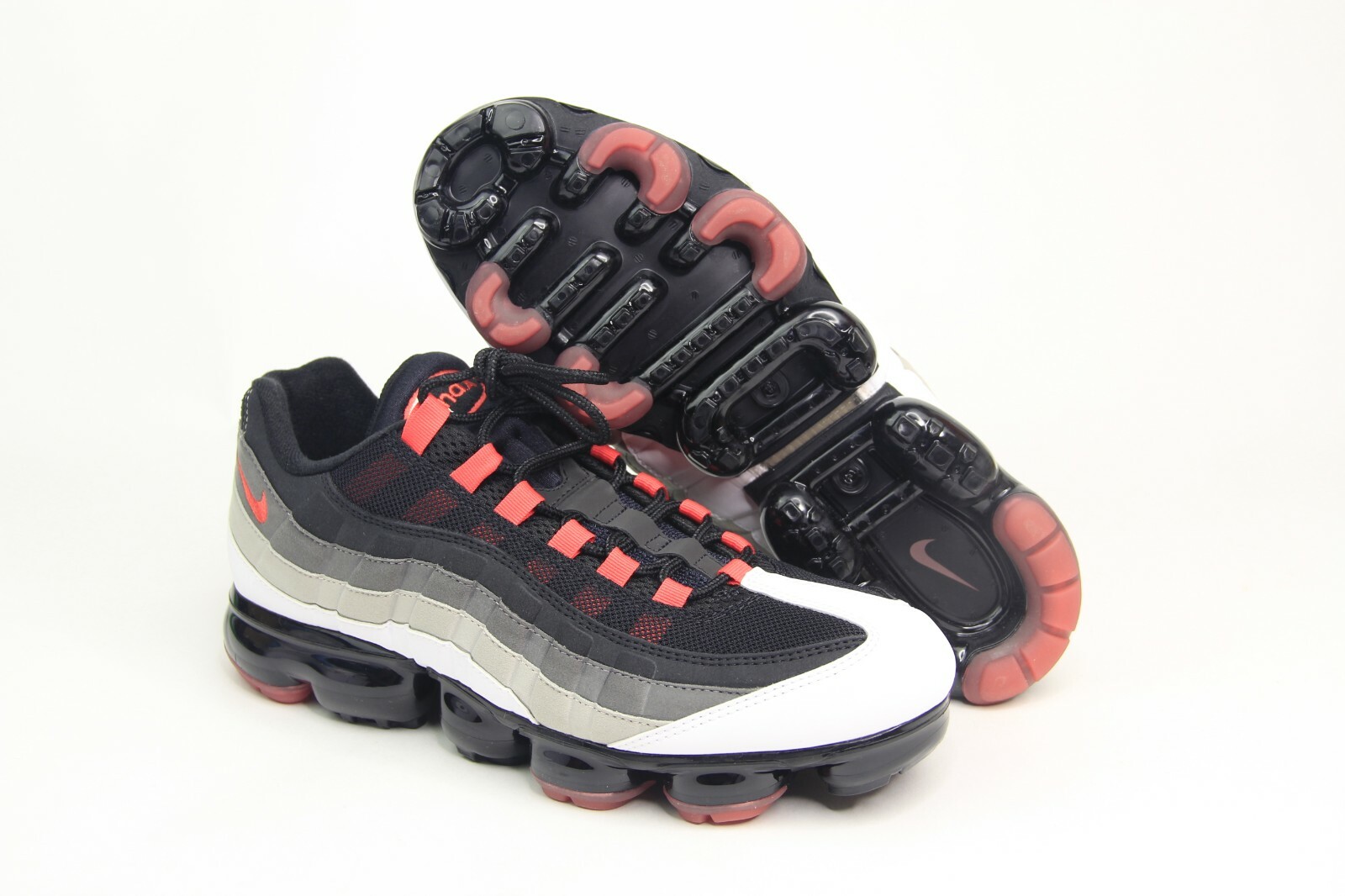 nike air vapormax 95 white hot red