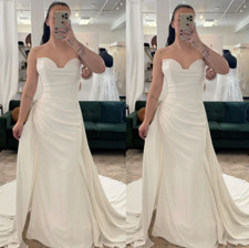 Elegant Satin Wedding Dresses Sweetheart Sweep Train Simple Ruching Bridal Gowns