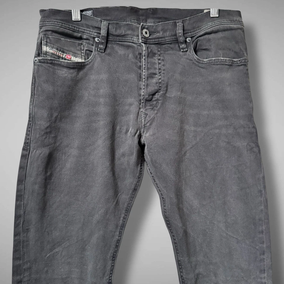 Jeans Diesel Para Hombre 33W 32L Tepphar Delgados Zanahoria Elastizados Gris Lavado Negro Desteñido Foto 3 de 4