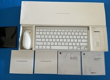 excellent Apple Bundle Set Wireless Keyboard A1255  Mouse A1152  Remote A1156