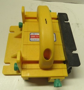 KREG MICROJIG GRR-RIPPER SAFETY WOODWORKING PUSH BLOCK - LOT #1