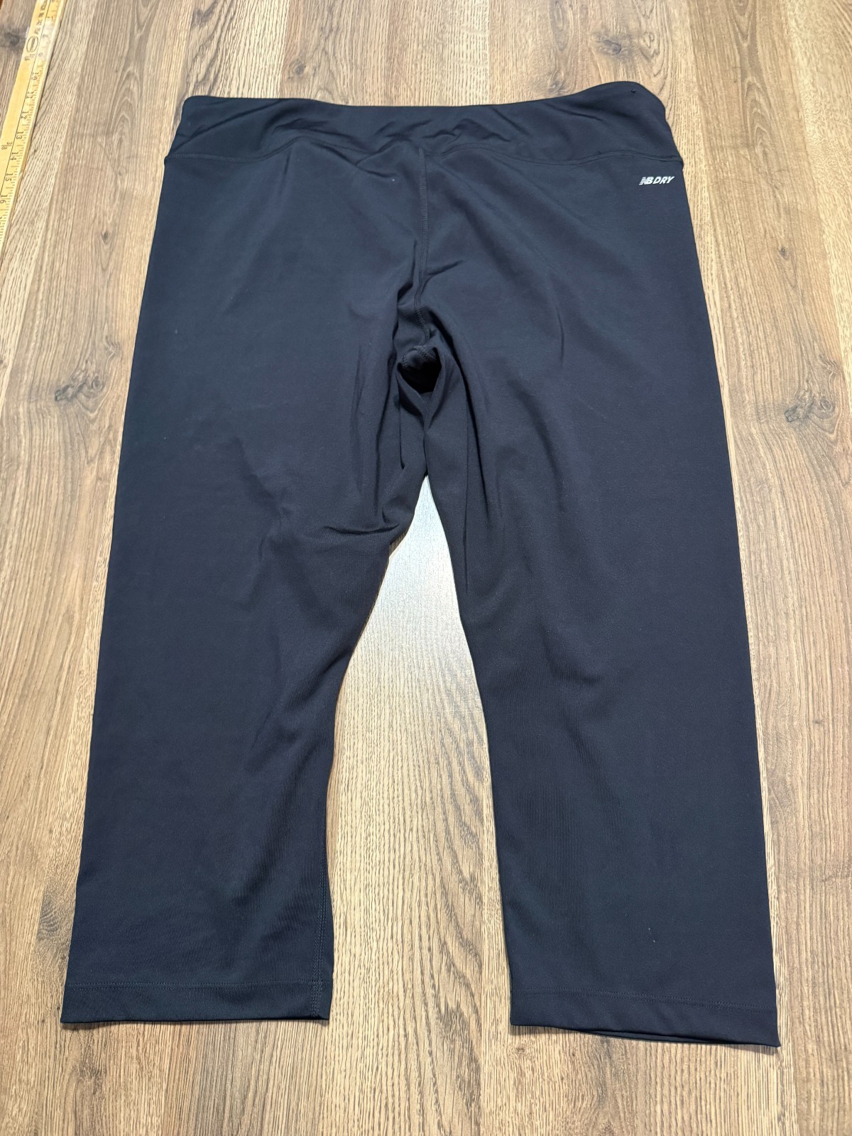 New Balance Pants Women's Size 2XL Black Capri Leggings Pull On activewear thumbnail 2