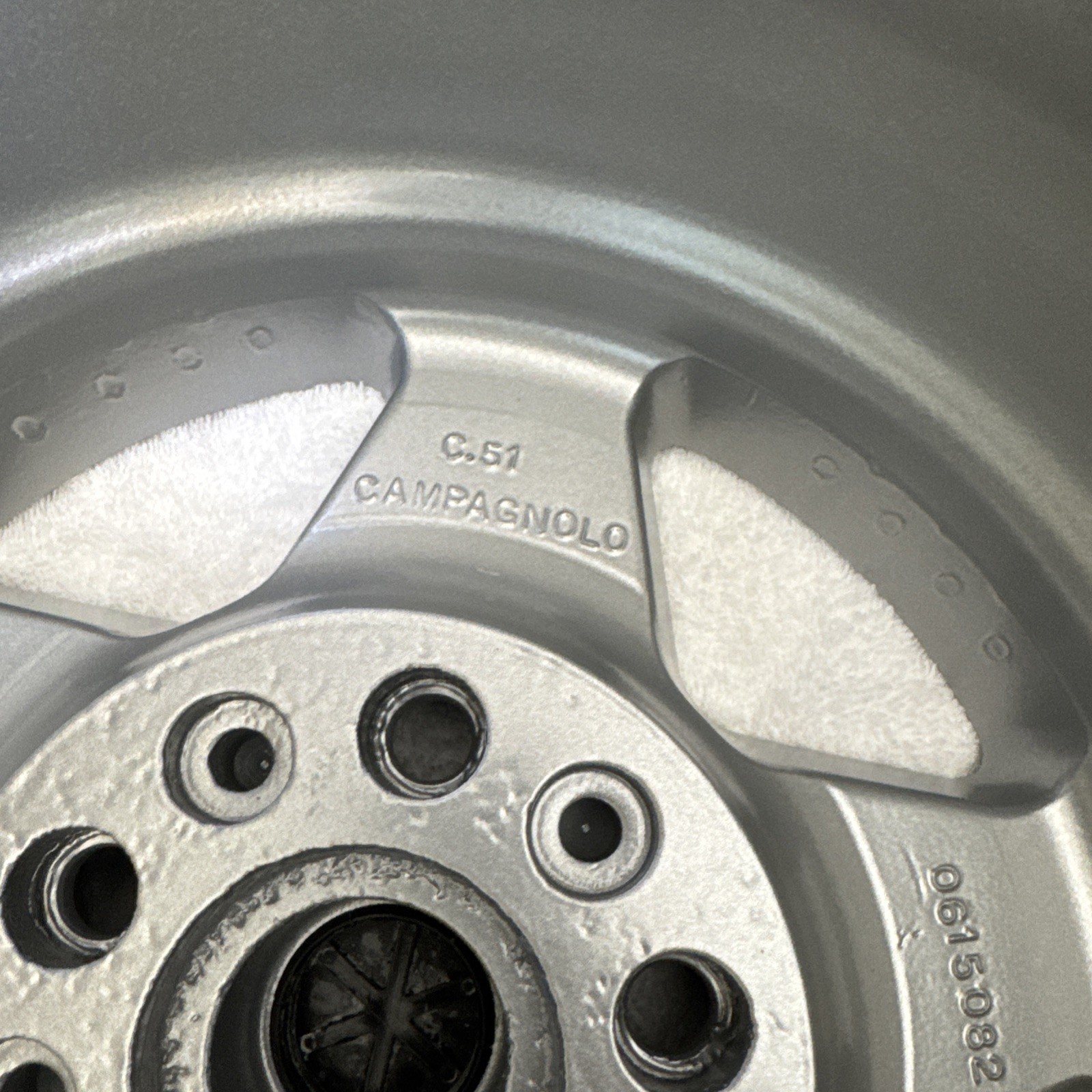 Ferrari Mondial Five Spoke Oem Wheel #0615082