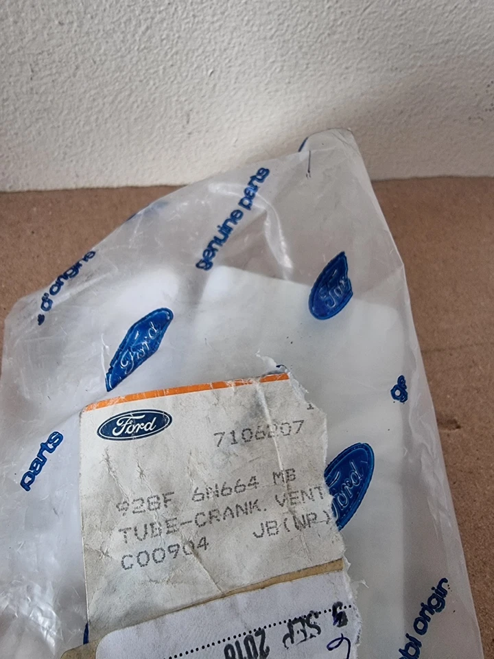 Genuine Ford Crankcase Ventilation Tube | 7106207 928F-6N664-MB - Image 3 of 3