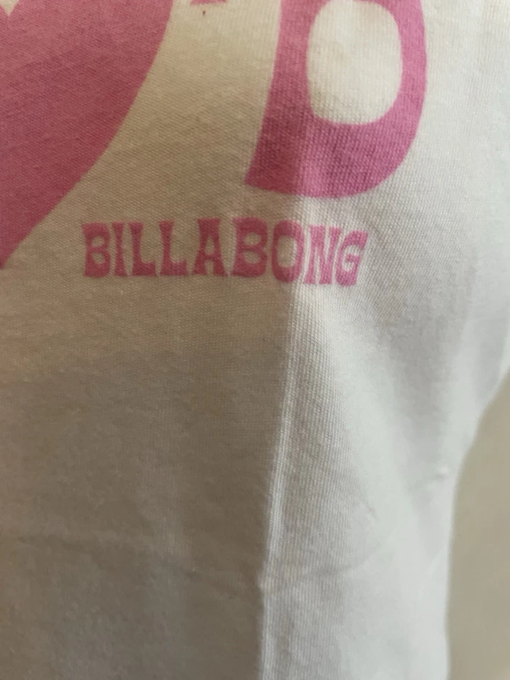 Billabong Women's Good to Be Loved Graphic T-Shirt Vintage Y2K Size Medium - Image 3 of 4