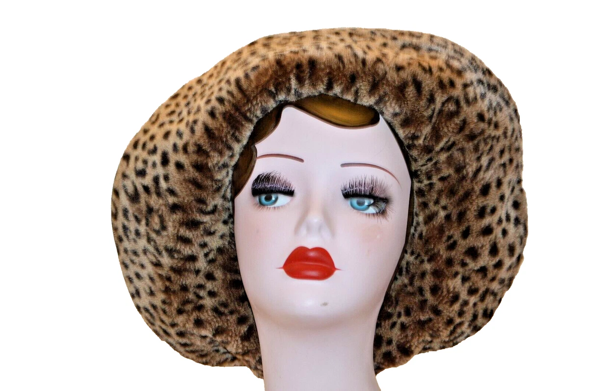 Gilly Forge Women