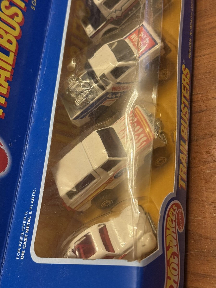 ミニカー Hotwheels SUPER STREET BUGS&BUSES LEGO City #60138 High-speed Chase Complete Car, Figure