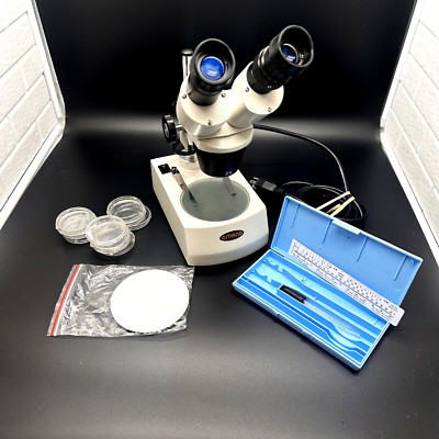 Omano 20X / 40X Stereo Microscope With 2 Halogen Lights With Accessories
