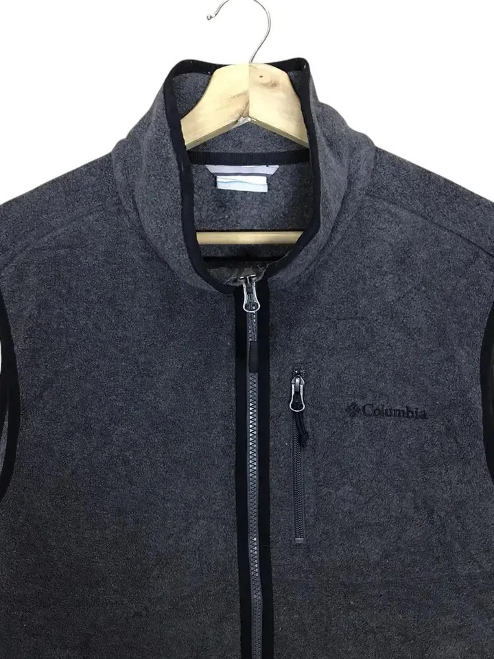 Columbia Fleece Vests - Image 4 of 4