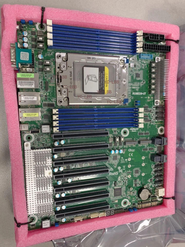 ASRock ROMED8-2T Motherboard AMD EPYC7002 7001 Socket SP3 LGA4094 PCIe ATX - Image 2 of 4